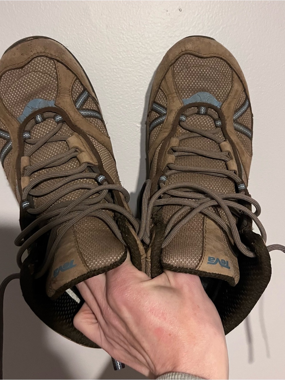 Teva Women Tan Brown Lace-Up Hiking Boots size 7.5 - Picture 2 of 7